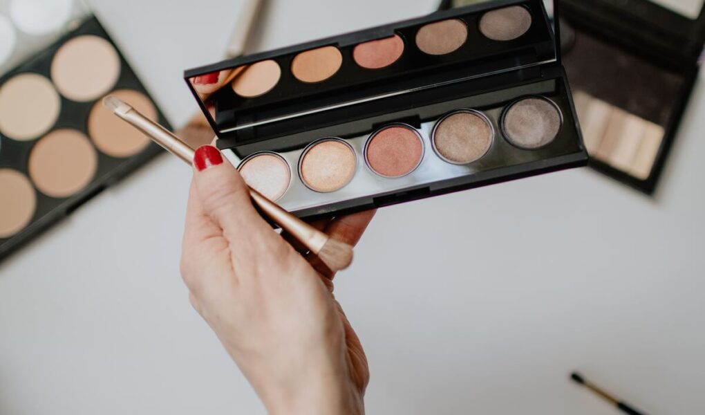 A Guide To Colour-Correcting Makeup