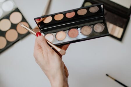 A Guide To Colour-Correcting Makeup
